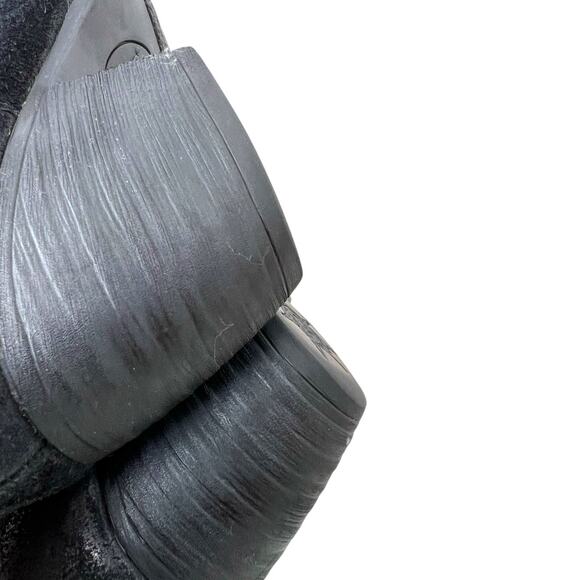 BORN Mendocino Distressed Suede Ankle Boot 2 inch Heel in Black Women’s Size 10M - Picture 12 of 15